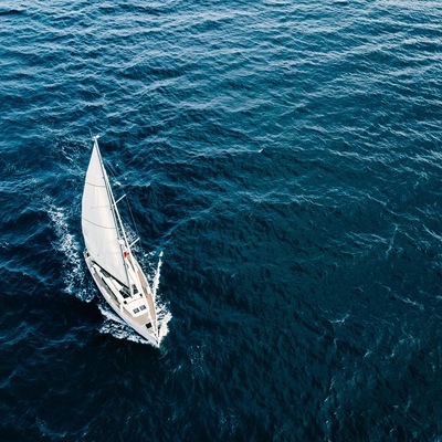 Segelboote auf dem Wasser